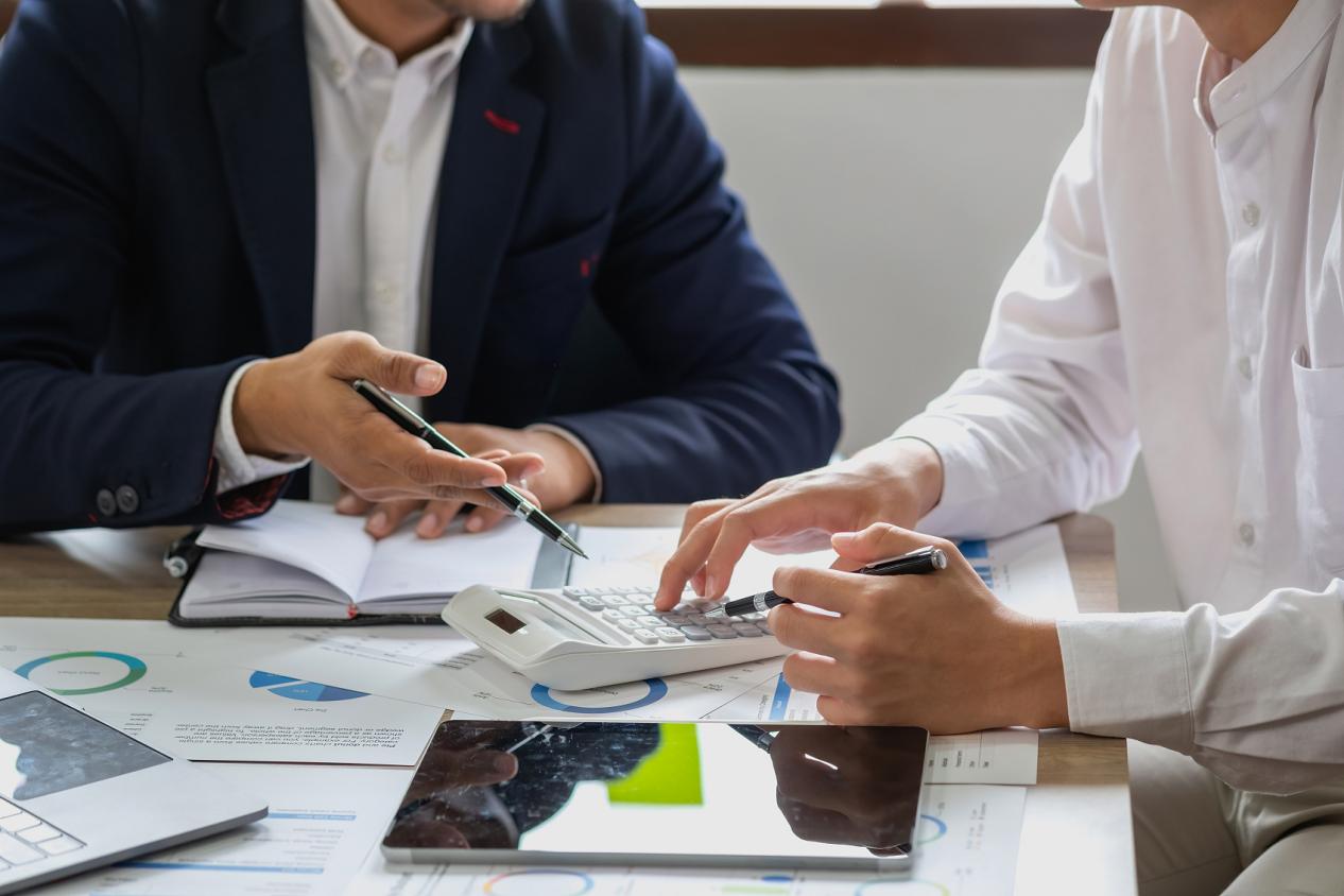 金融投资新范式：跟单交易系统如何重塑散户生态？