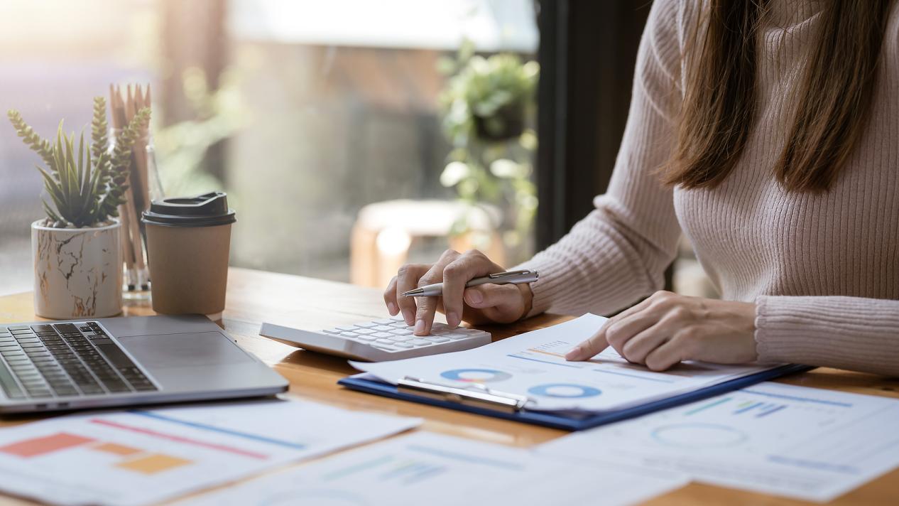 外汇交易进阶：巧用跟单赢市场