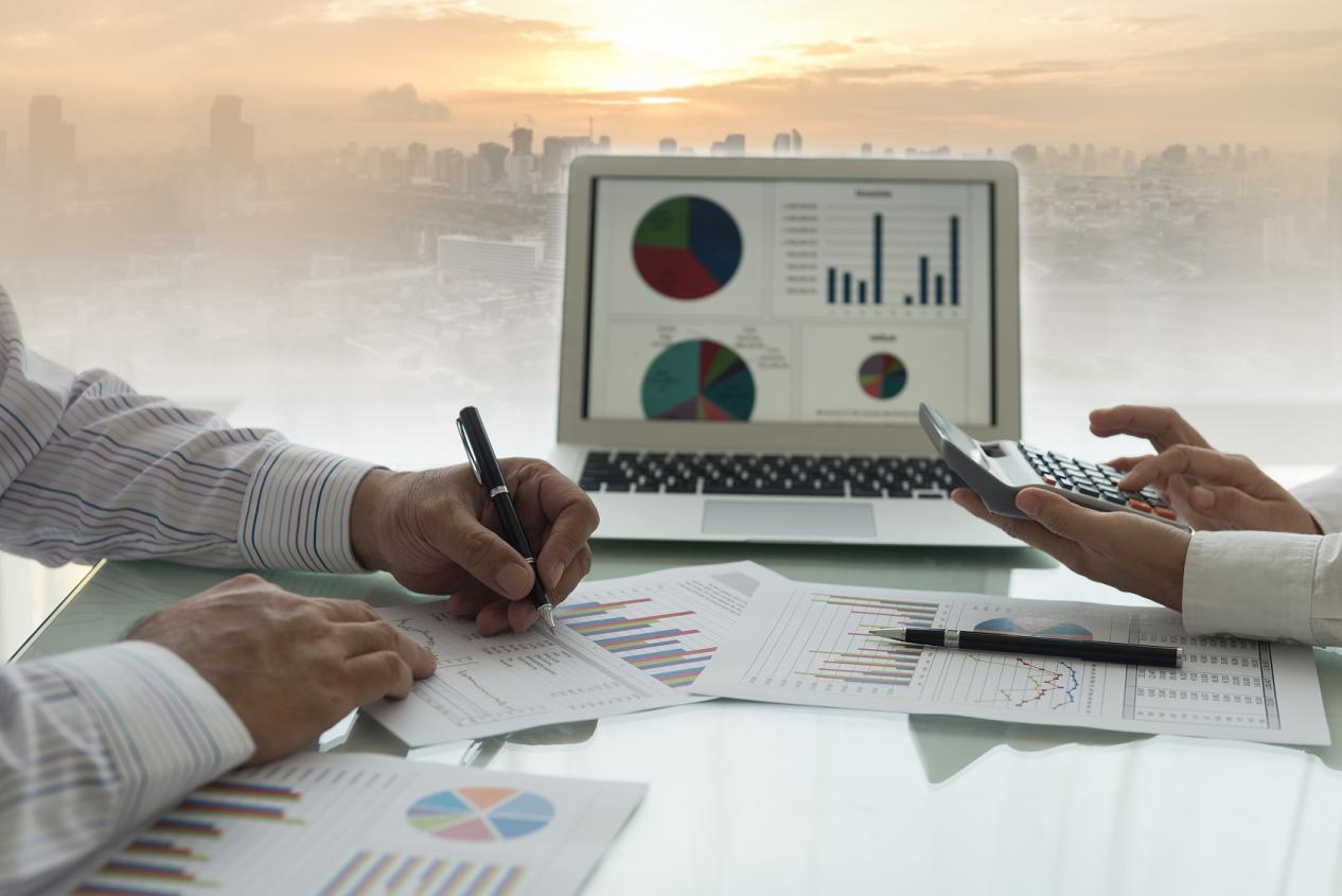 承诺一致性如何绑架理性决策